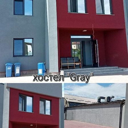 Hostel Grey Mukacheve Bagian luar foto